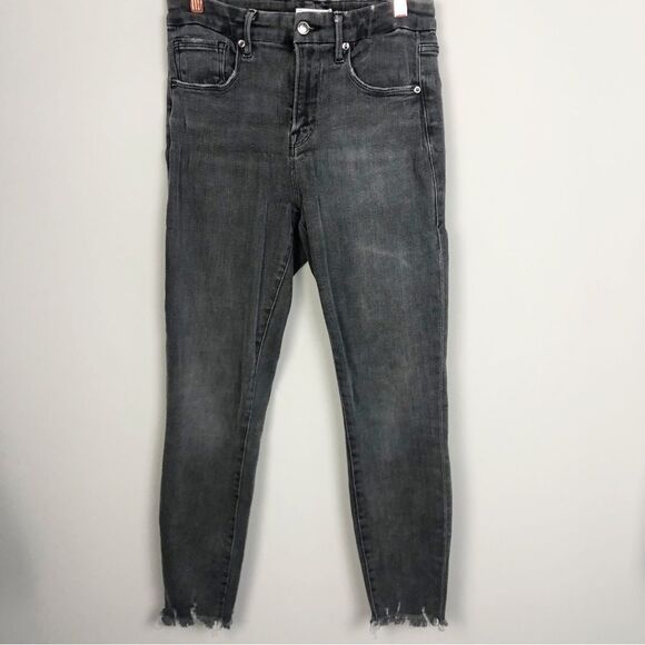 GOOD AMERICAN | Good Legs Crop Black Wash Gray Denim Jeans Women’s Size 8 - Picture 1 of 8